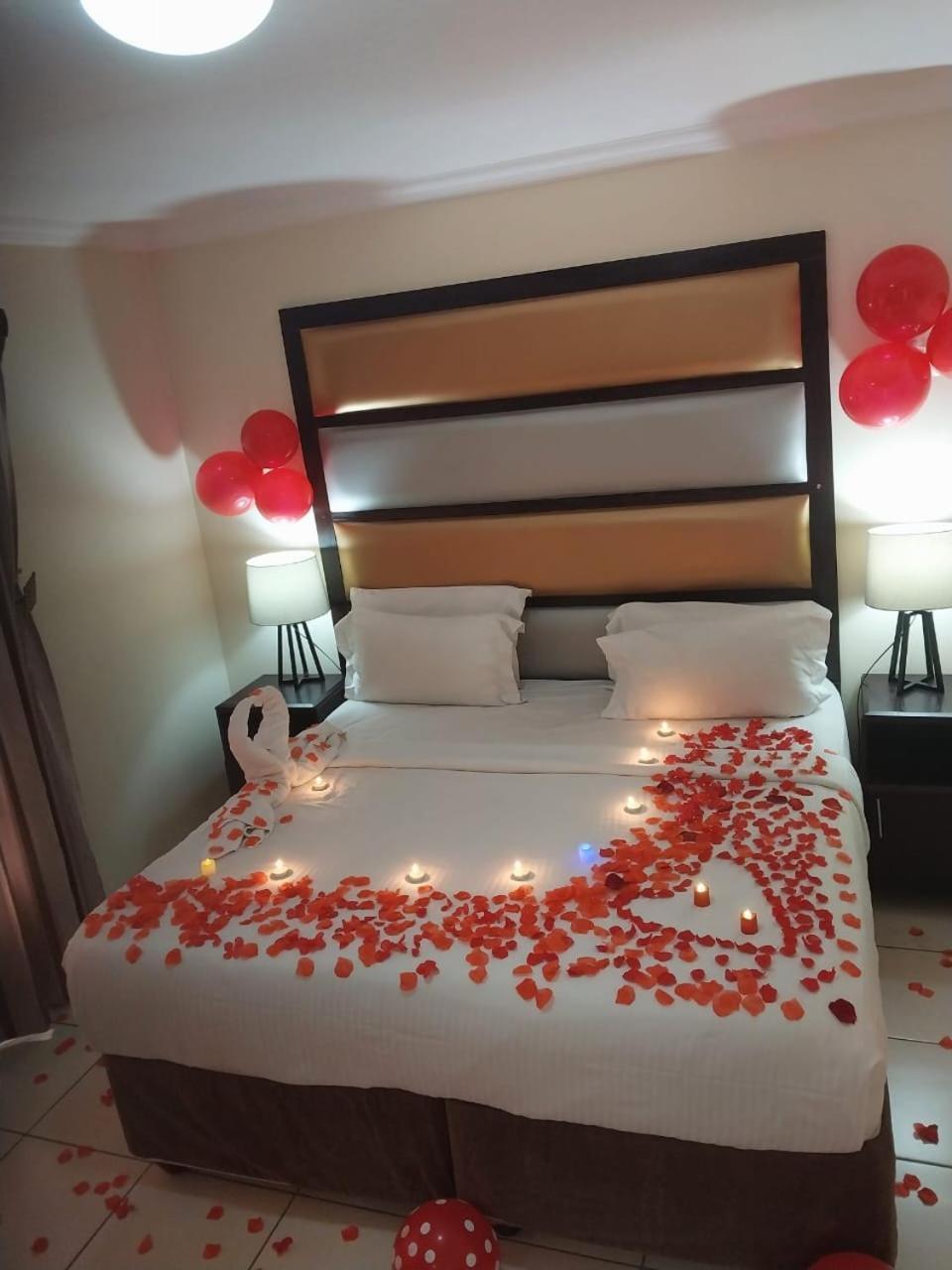 Ecotel Premier Lodge & Conference Centre เบโนนิ ภายนอก รูปภาพ